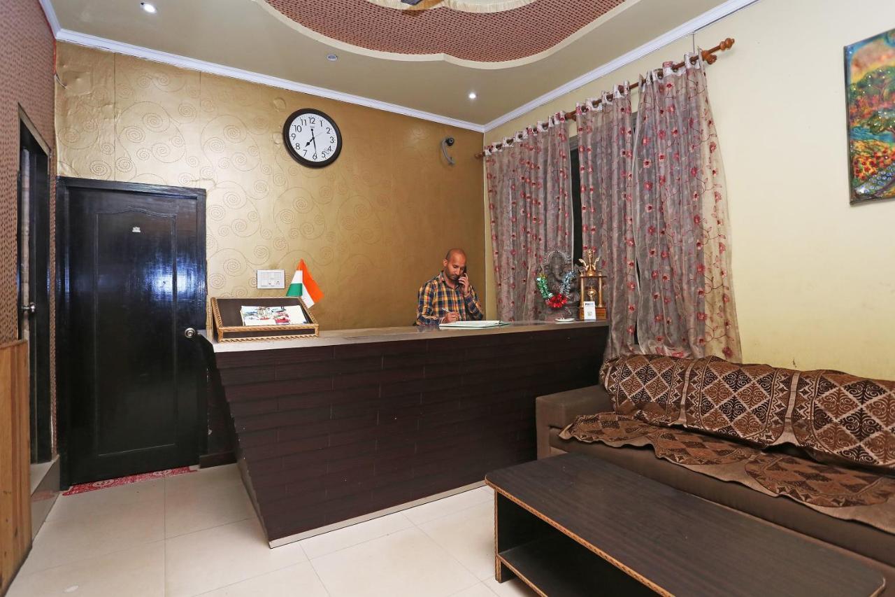 المورا Hotel Sunita المظهر الخارجي الصورة